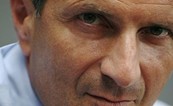Approfondimento de Il bordo vertiginoso delle cose di Carofiglio